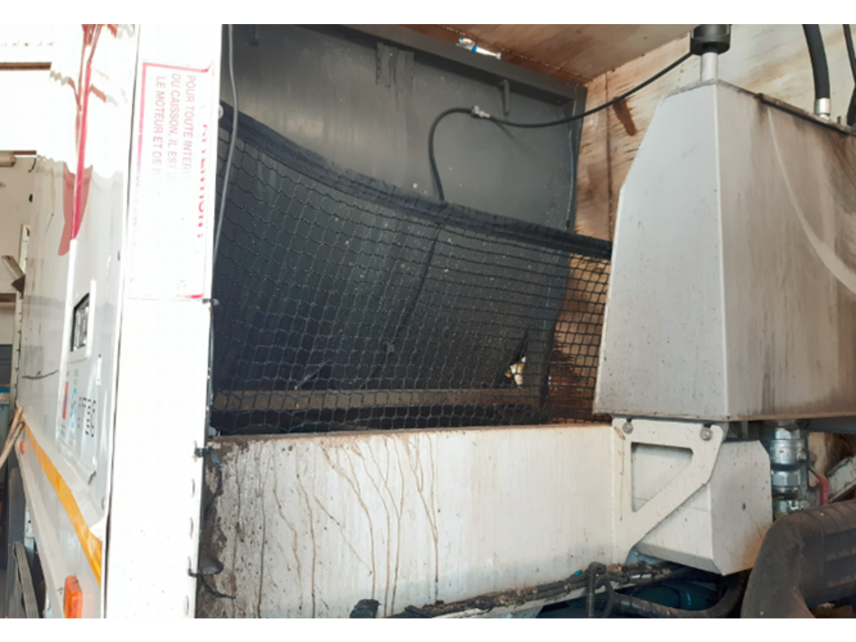 Schutznetz gegen Abfall f&uuml;r BOM