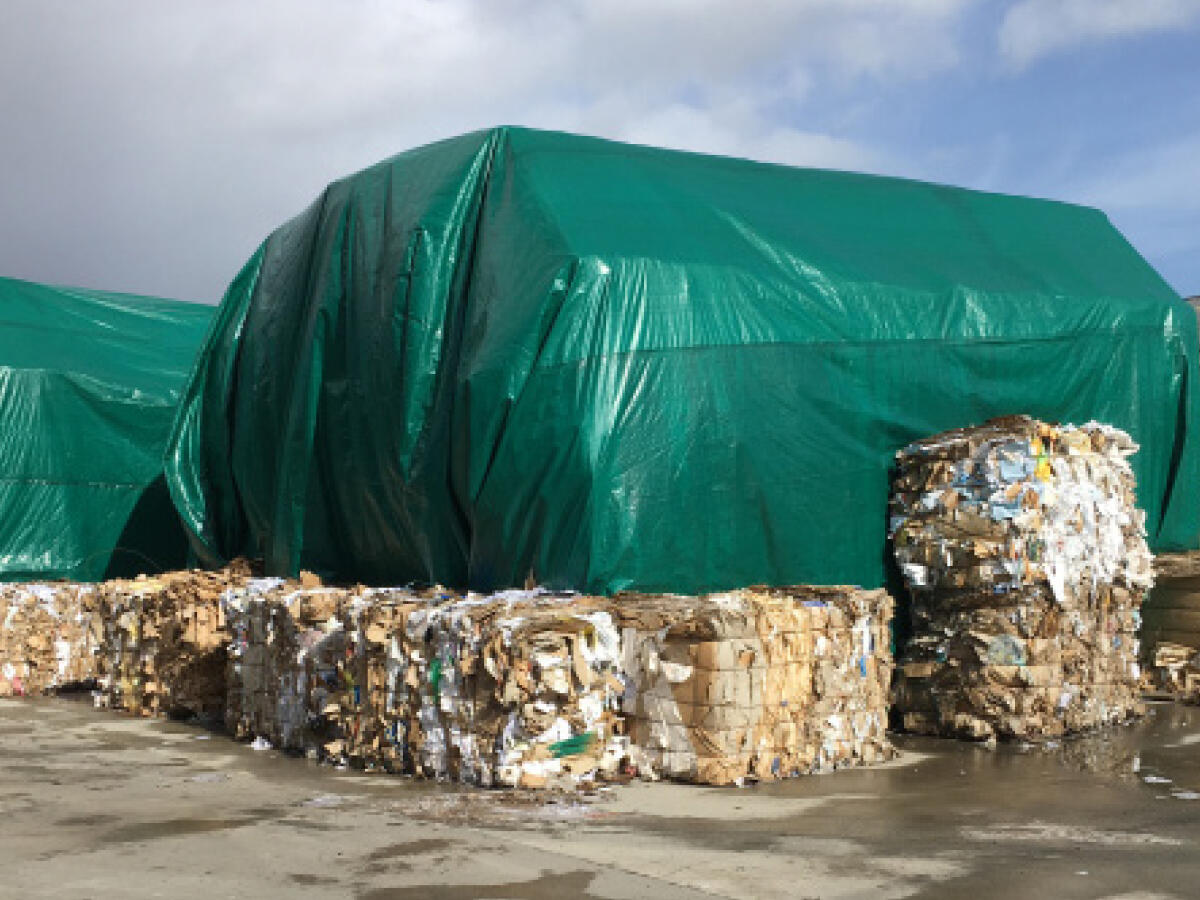 Bâches de stockage étanches et légères